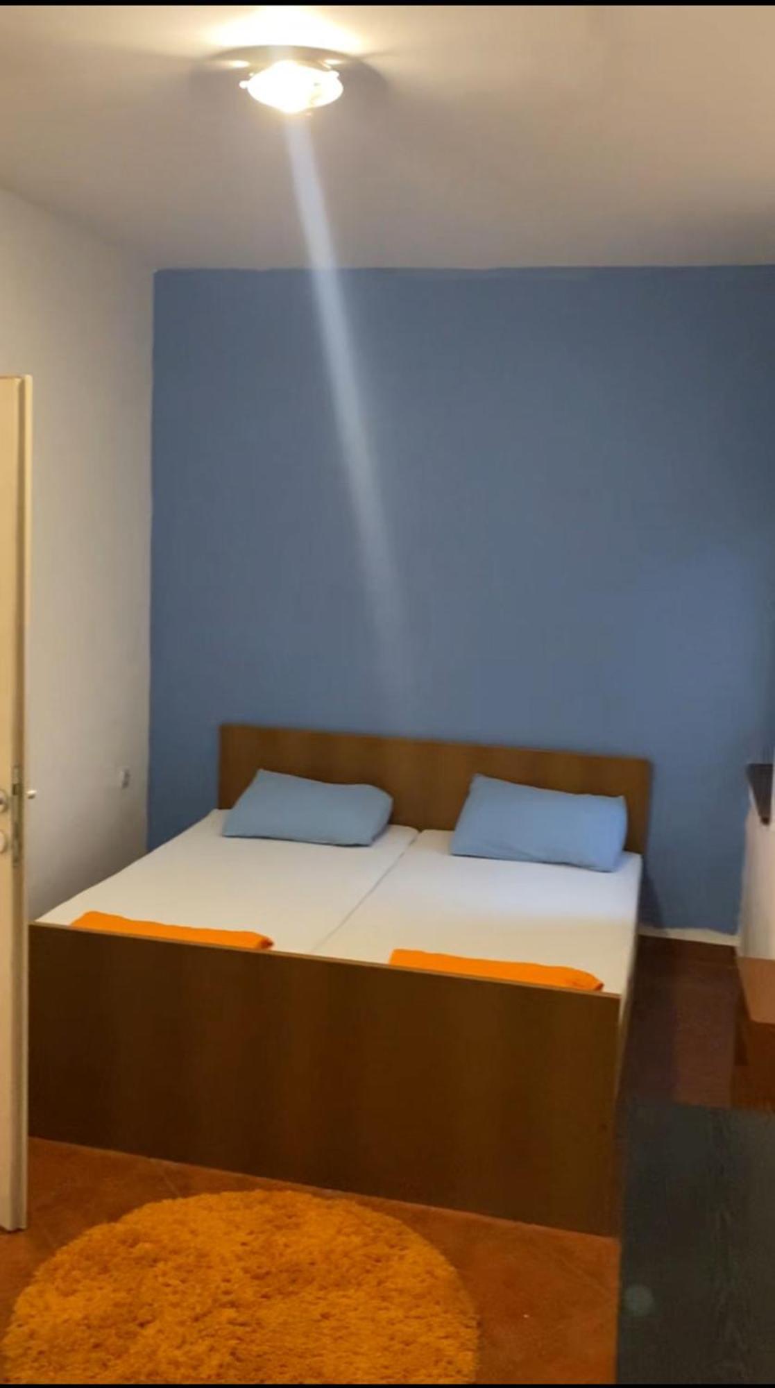 Blue Orange Hostel Skopje Extérieur photo