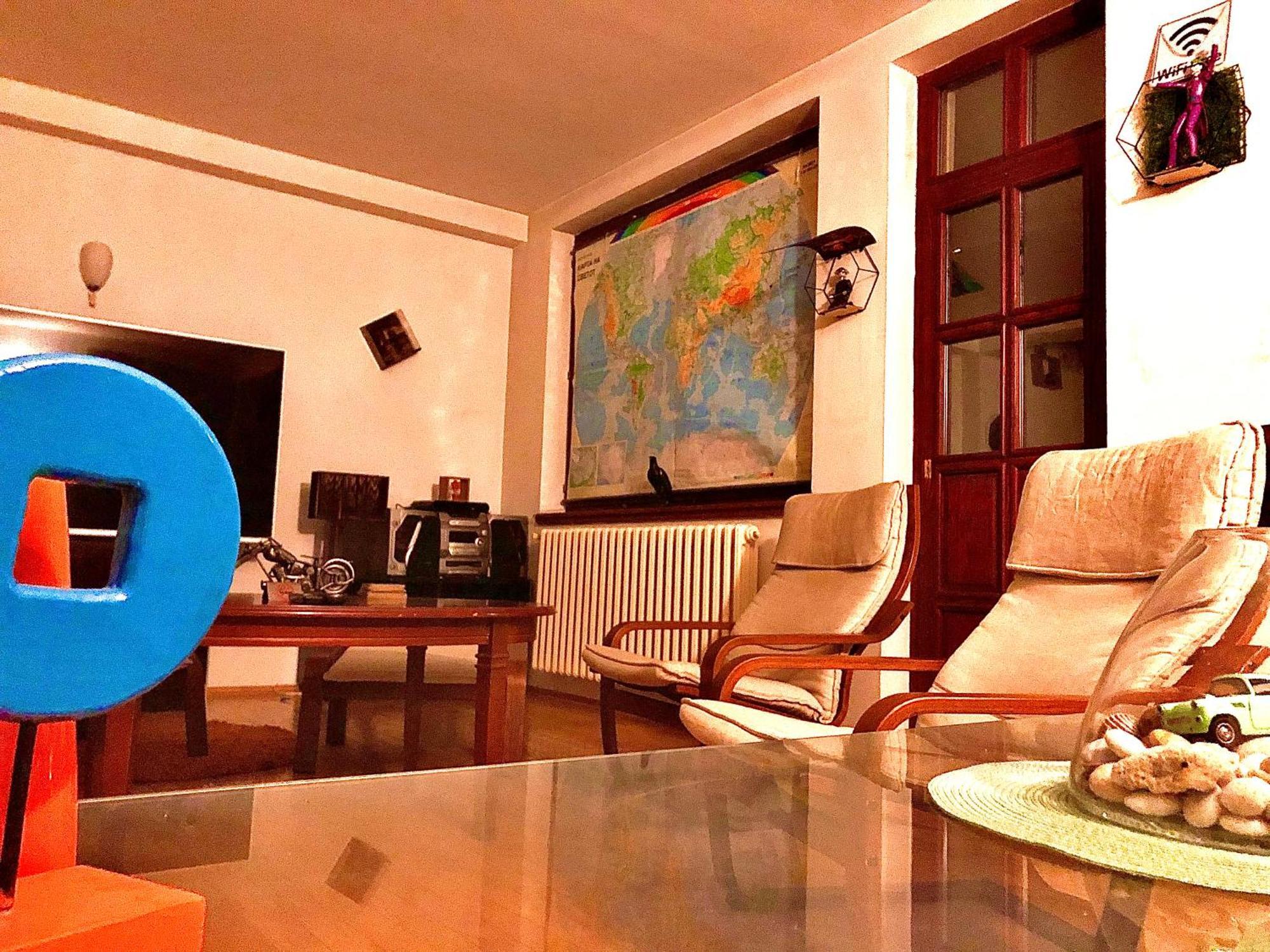 Blue Orange Hostel Skopje Extérieur photo