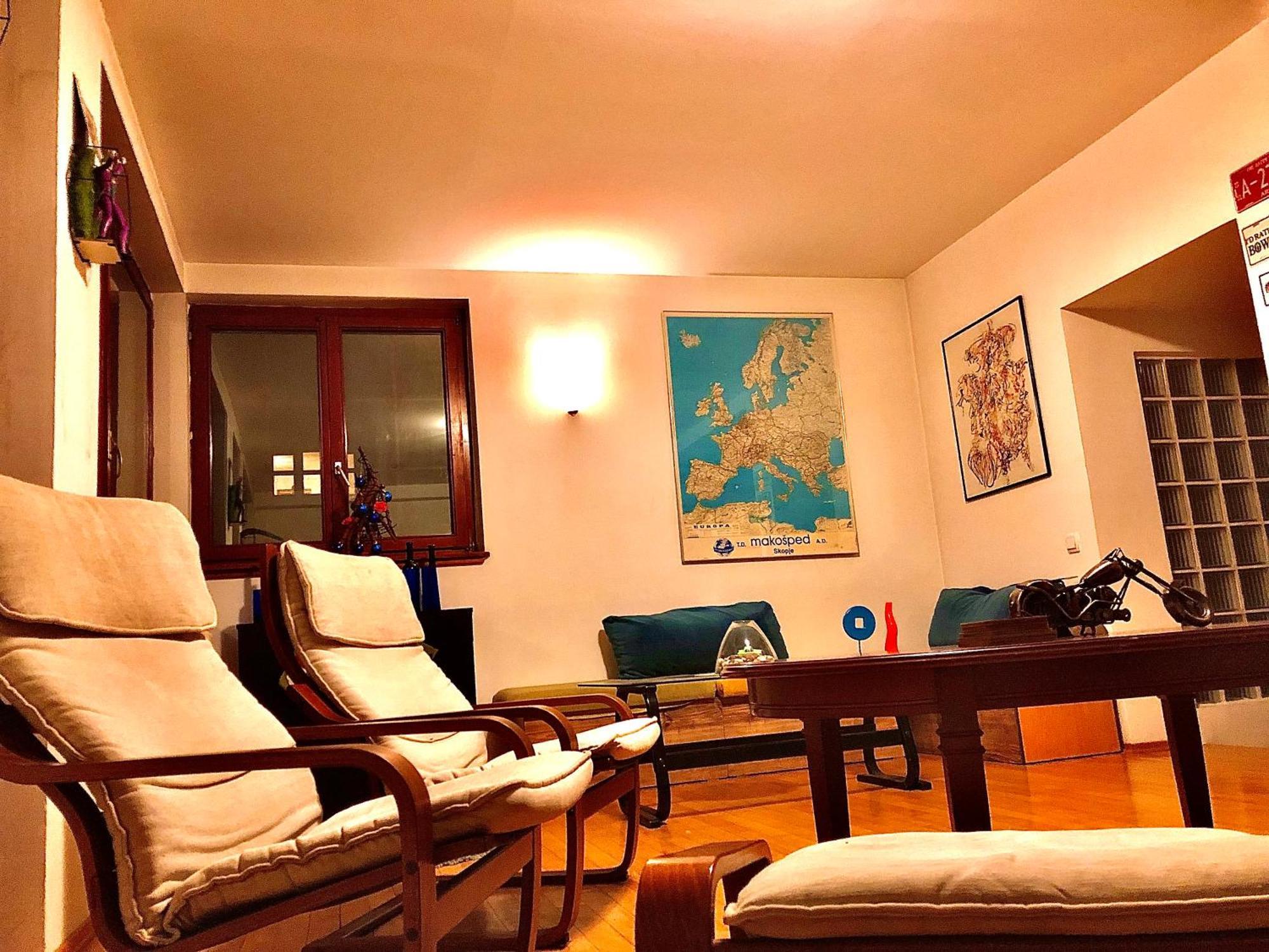 Blue Orange Hostel Skopje Extérieur photo